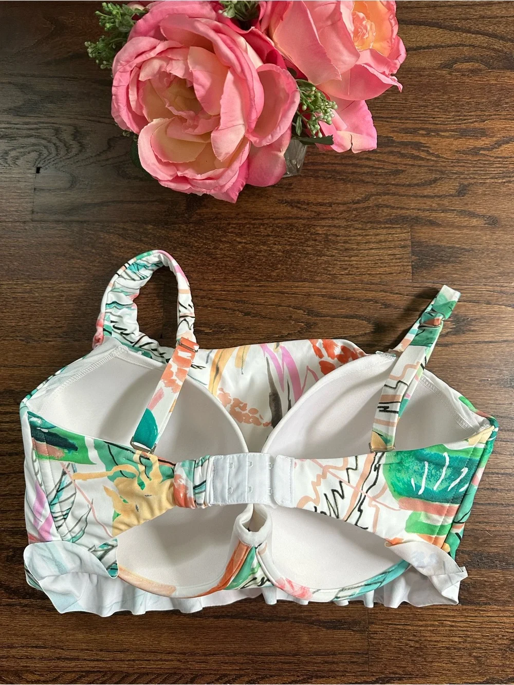 Birdsong floral swimsuit top, size 34I US - Picture 3 of 8